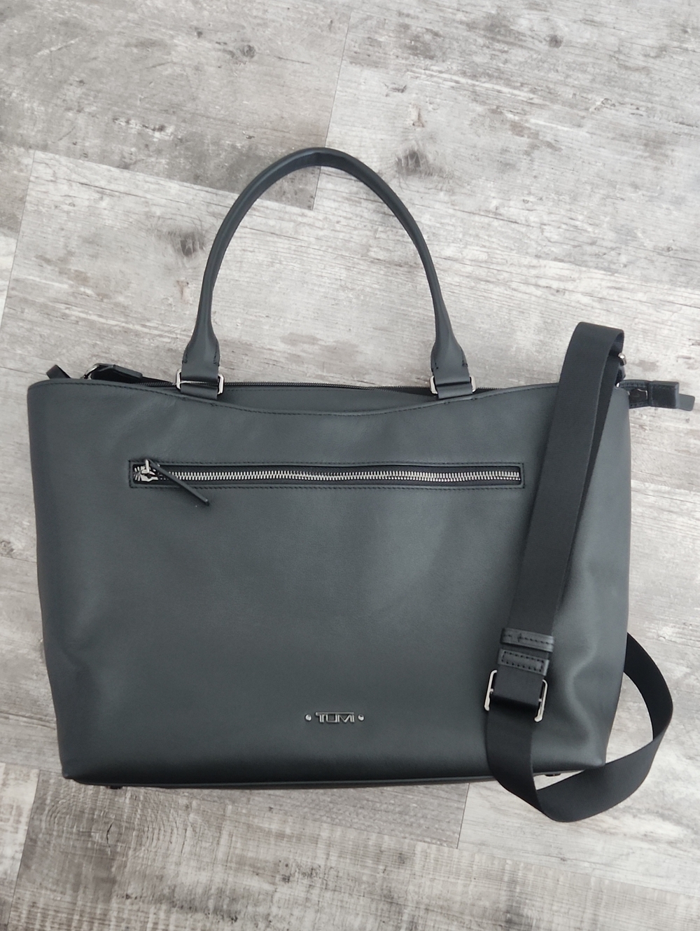 TUMI Voyageur Large Tote Black